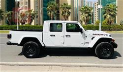 جيب جلاديتور